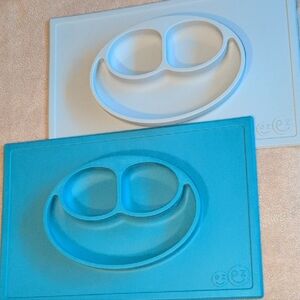 Box #12 EZPZ Happy Mat Set in Blue and Pewter